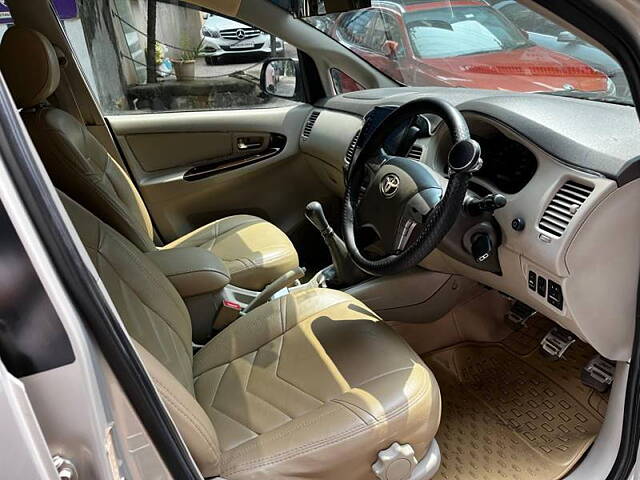 Used Toyota Innova [2005-2009] 2.5 V 7 STR in Mumbai