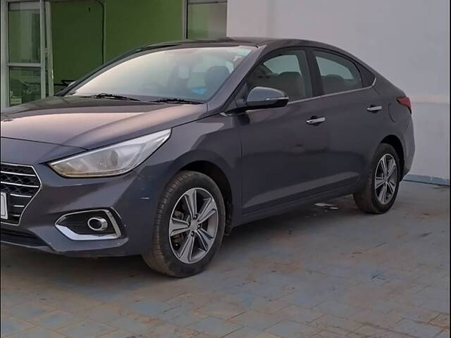 Used Hyundai Verna [2015-2017] 1.6 VTVT SX in Ahmedabad