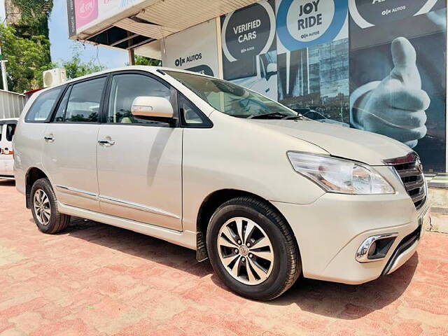 Used Toyota Innova [2013-2014] 2.5 VX 7 STR BS-III in Ahmedabad