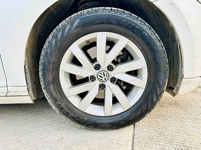 Used Volkswagen Passat Comfortline in Gurgaon