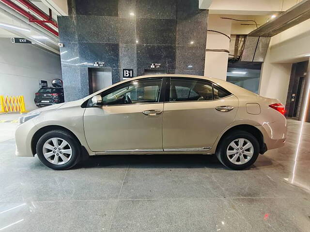 Used Toyota Corolla Altis [2014-2017] G AT Petrol in Ahmedabad