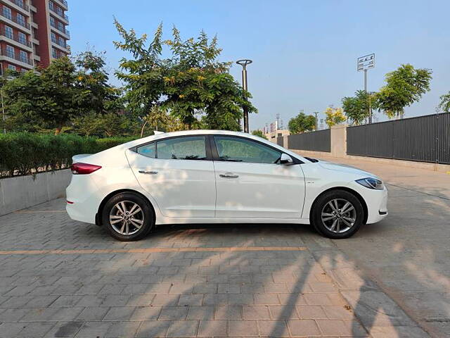 Used Hyundai Elantra [2016-2019] 1.6 SX (O) AT in Ahmedabad