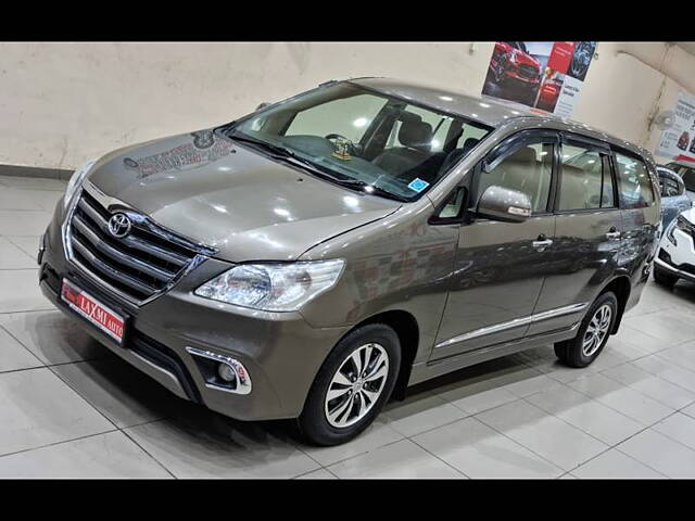 Used Toyota Innova [2013-2014] 2.5 VX 8 STR BS-IV in Thane