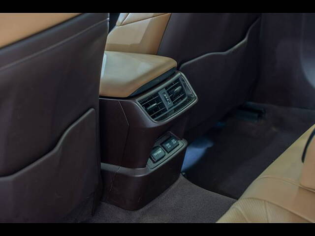 Used Lexus ES 300h Luxury [2020-2021] in Mumbai