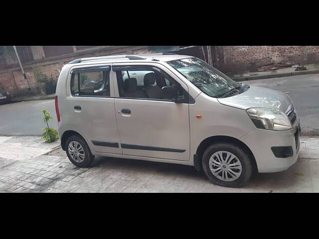 Used Maruti Suzuki Wagon R 1.0 [2014-2019] LXI in Kolkata