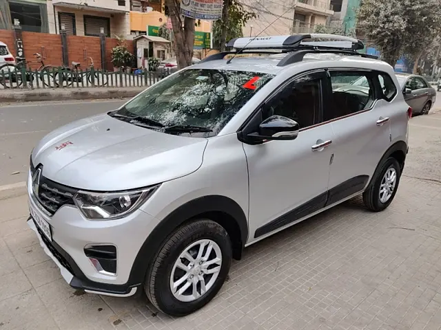 Used 2022 Renault Triber in Delhi