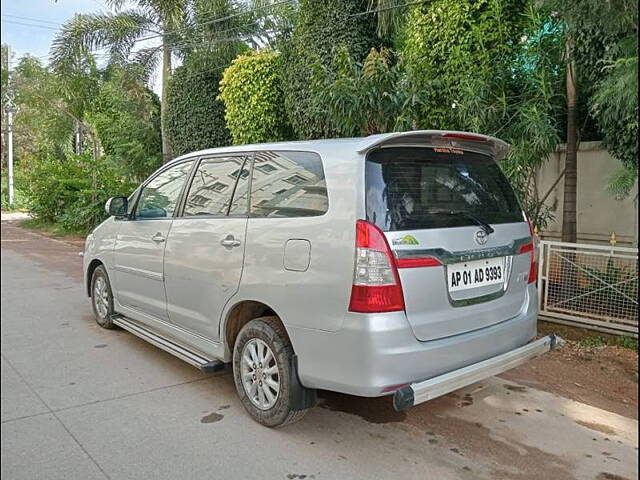 Used Toyota Innova [2005-2009] 2.5 V 7 STR in Hyderabad