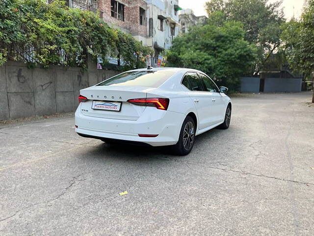 Used Skoda Octavia L&K 2.0 in Delhi