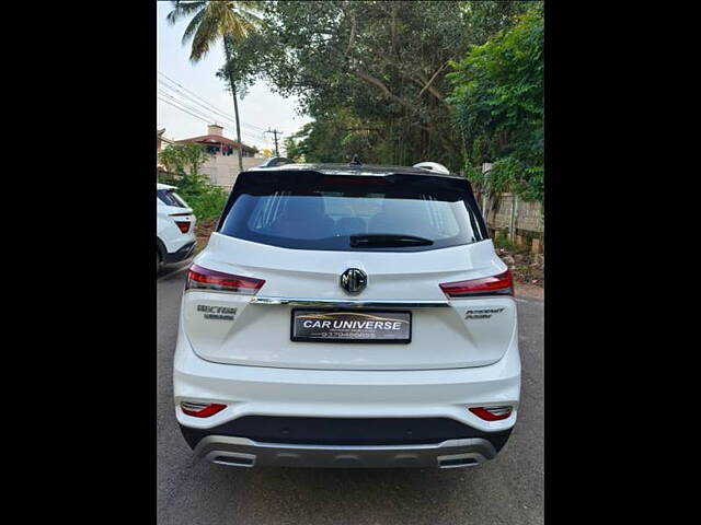 Used MG Hector Plus [2020-2023] Sharp 2.0 Diesel Turbo MT 6-STR Dual Tone in Mysore