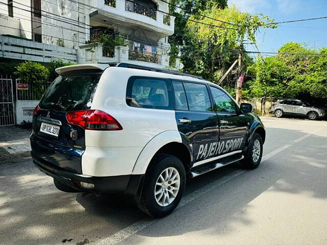 Used Mitsubishi Pajero Sport 2.5 AT in Delhi