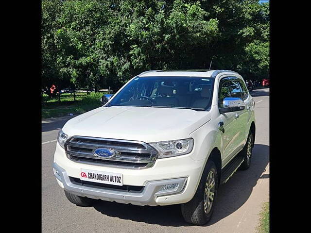 Used Ford Endeavour [2016-2019] Titanium 3.2 4x4 AT in Chandigarh