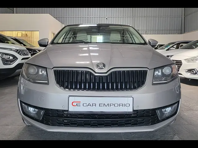 Used 2013 Skoda Octavia in Hyderabad