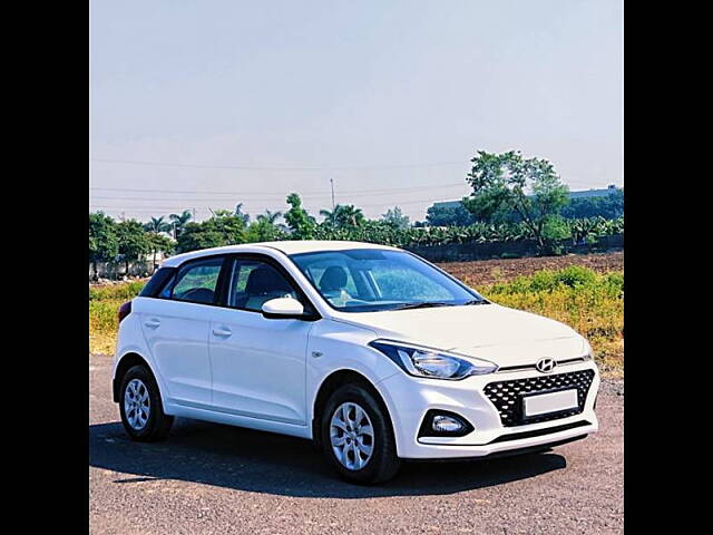 Used Hyundai Elite i20 [2016-2017] Magna 1.2 [2016-2017] in Surat