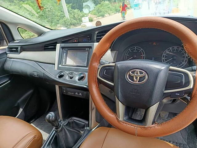 Used Toyota Innova Crysta [2016-2020] 2.4 G 7 STR [2016-2017] in Hyderabad