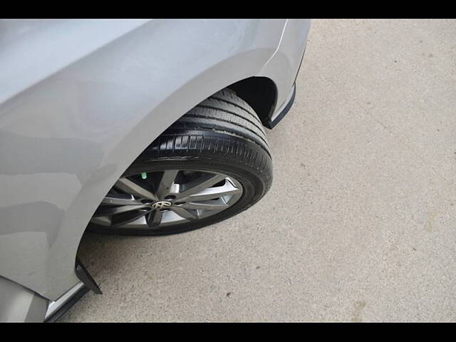 Used Volkswagen Polo Highline Plus 1.0L TSI in Gurgaon