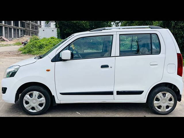 Used Maruti Suzuki Wagon R 1.0 [2014-2019] VXI AMT in Vadodara