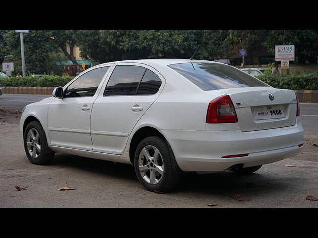 Used Skoda Laura Elegance 2.0 TDI CR AT in Nashik