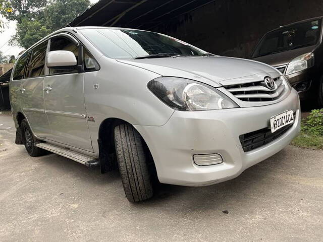 Used 2010 Toyota Innova in Kolkata