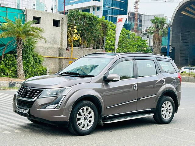 Used Mahindra XUV500 W11 in Delhi