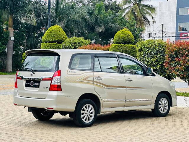 Used Toyota Innova [2013-2014] 2.5 VX 7 STR BS-III in Bangalore