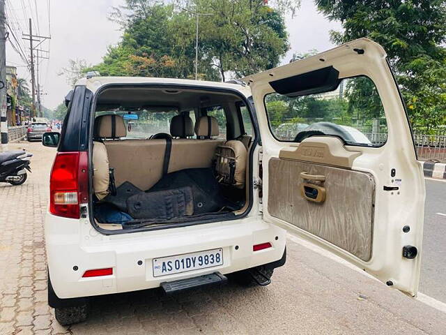 Used Mahindra TUV300 [2015-2019] T6 Plus in Guwahati