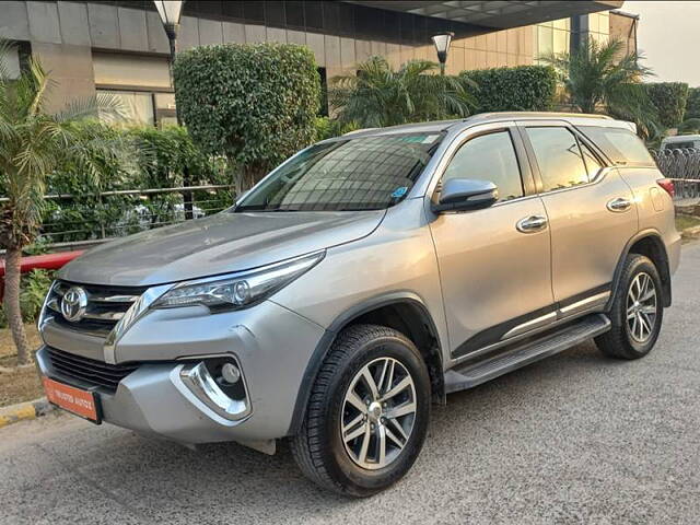 Used Toyota Fortuner [2016-2021] 2.8 4x4 AT [2016-2020] in Delhi