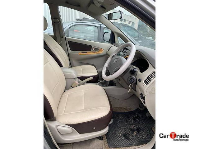 Used Toyota Innova [2005-2009] 2.5 V 7 STR in Pune