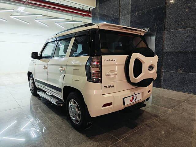 Used Mahindra TUV300 [2015-2019] T4 Plus in Ahmedabad