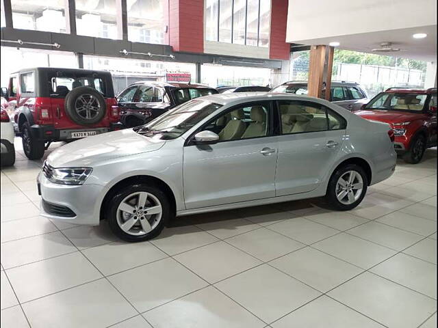 Used Volkswagen Jetta [2011-2013] Trendline TDI in Bangalore