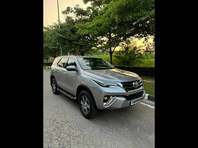 Used Toyota Fortuner [2016-2021] 2.8 4x2 MT [2016-2020] in Chandigarh