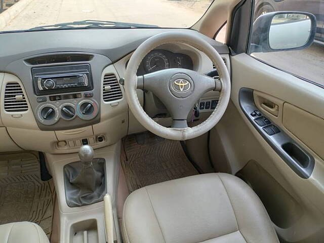 Used Toyota Innova [2009-2012] 2.5 GX 8 STR in Hyderabad
