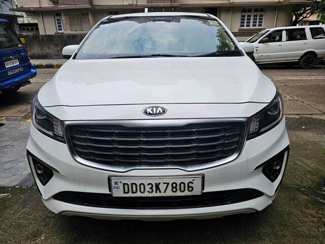 Used 2021 Kia Carnival in Mumbai