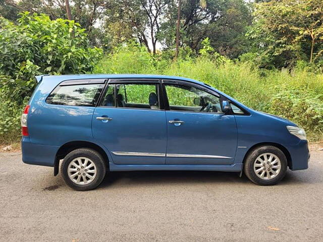 Used Toyota Innova [2013-2014] 2.5 VX 8 STR BS-IV in Mumbai