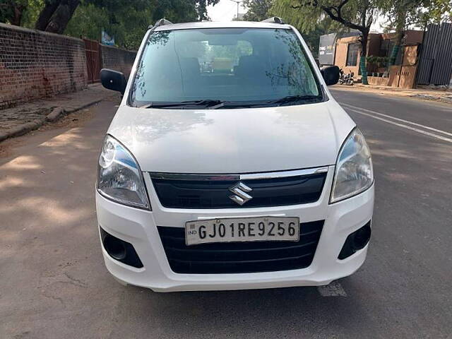 Used 2014 Maruti Suzuki Wagon R in Ahmedabad