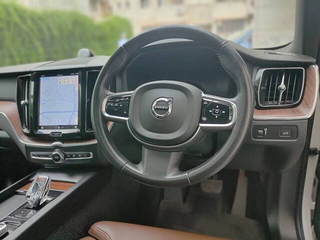 Used Volvo XC60 [2021-2022] B5 Inscription in Mumbai