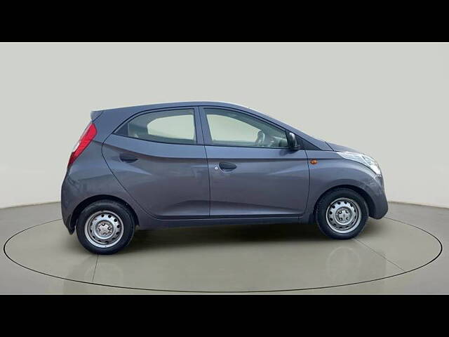 Used Hyundai Eon Era + in Surat