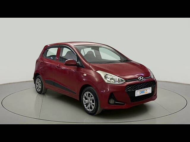 Used 2017 Hyundai Grand i10 in Delhi