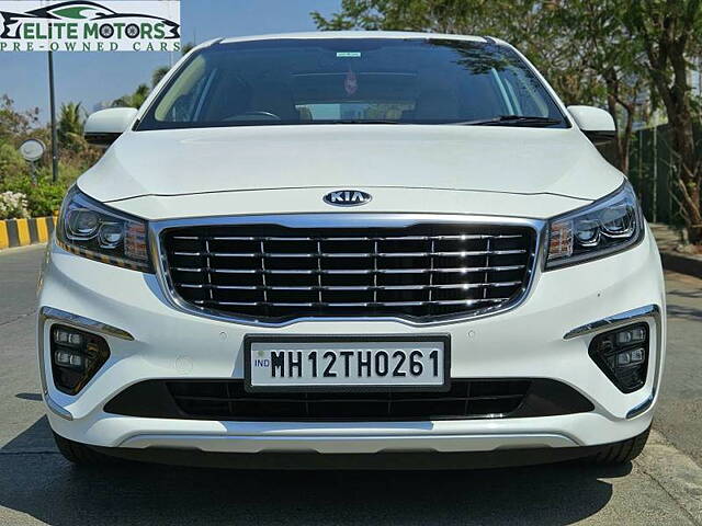 Used 2021 Kia Carnival in Mumbai