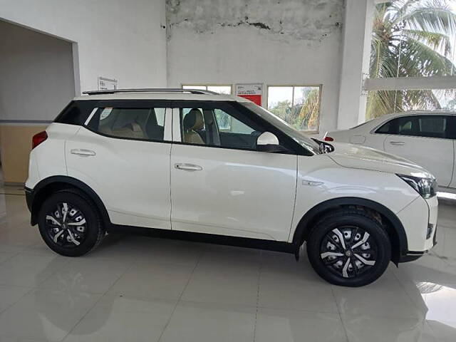 Used Mahindra XUV300 [2019-2024] W4 1.2 Petrol in Bangalore