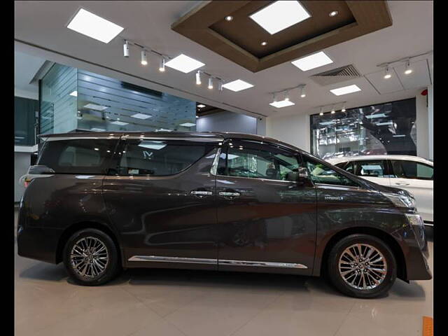 Used Toyota Vellfire [2020-2023] Hybrid in Pune