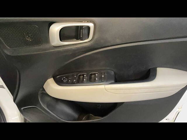 Used Hyundai Venue [2022-2023] SX (O) 1.0 Turbo iMT in Chandigarh