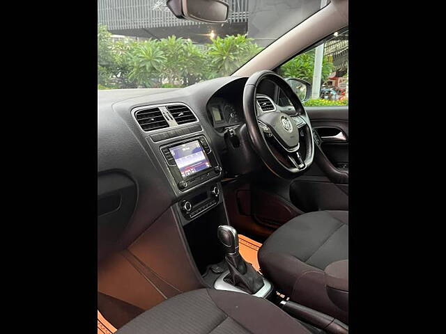 Used Volkswagen Polo Highline Plus 1.0L TSI AT in Mumbai