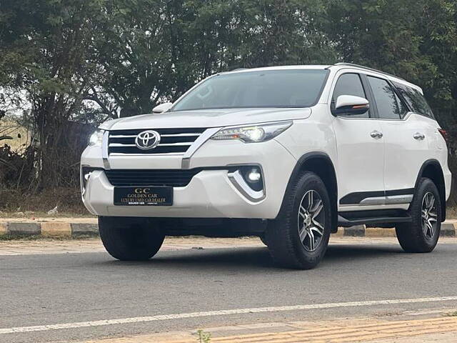 Used Toyota Fortuner [2016-2021] 2.8 4x2 AT [2016-2020] in Delhi