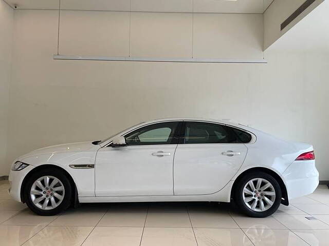 Used Jaguar XF Prestige Diesel CBU in Pune