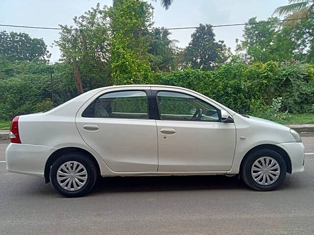 Used Toyota Etios Cross 1.4 GD in Vadodara