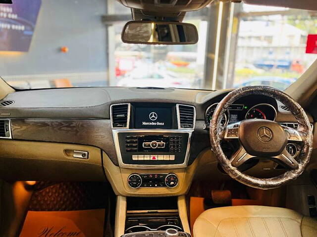 Used Mercedes-Benz GL 350 CDI in Pune