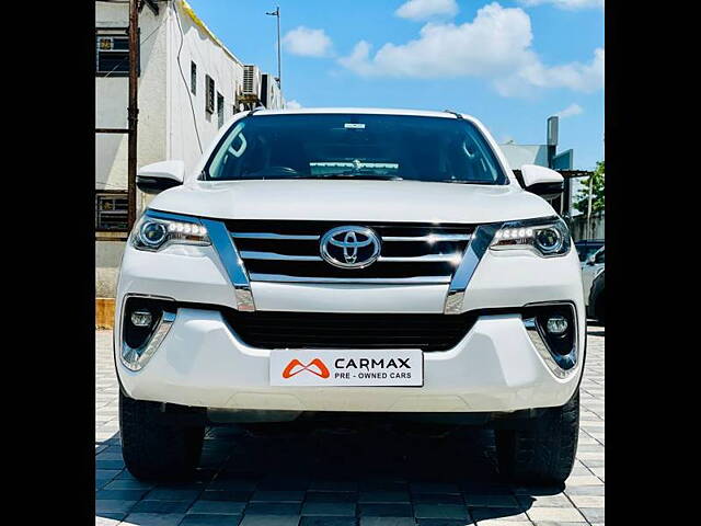 Used Toyota Fortuner [2016-2021] 2.8 4x2 AT [2016-2020] in Surat