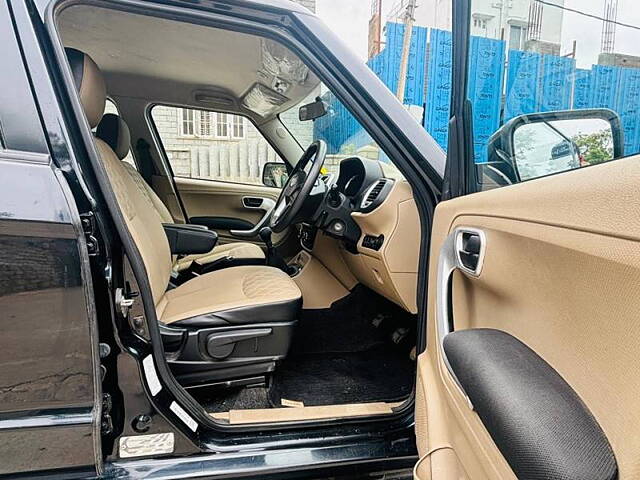 Used Mahindra TUV300 [2015-2019] T10 in Bangalore