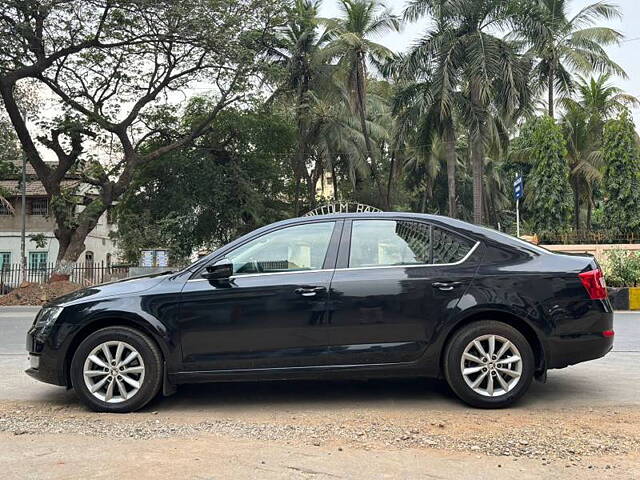 Used Skoda Octavia [2017-2021] 1.8 TSI Style Plus AT [2017] in Mumbai