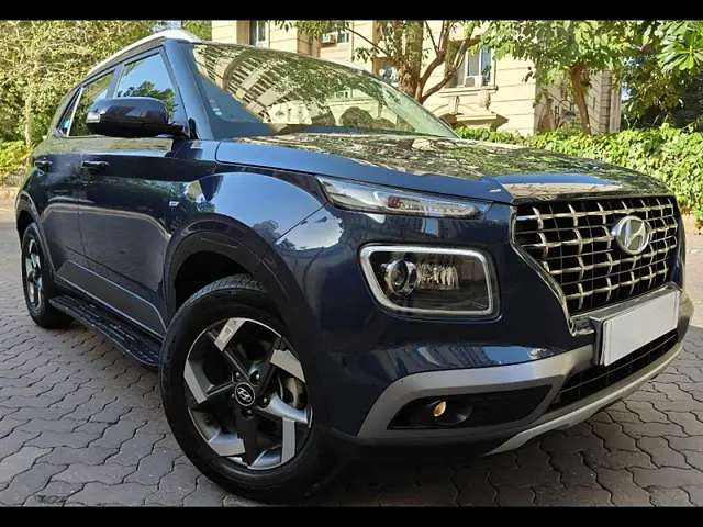 Used 2021 Hyundai Venue in Thane